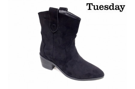 Казаки